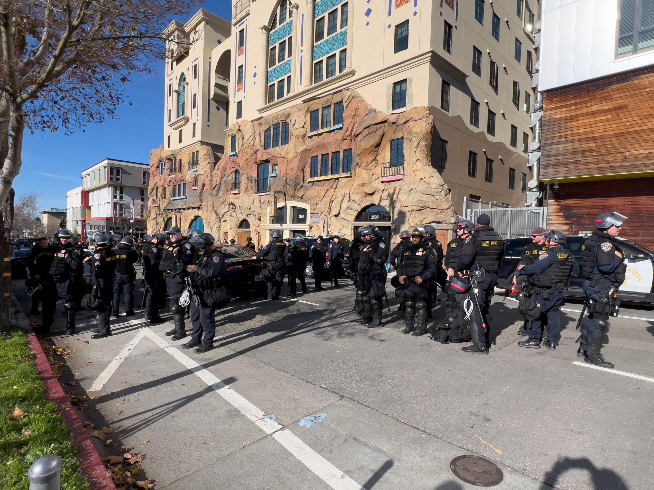 New 2020 law #3: California limits when police can use deadly force ...