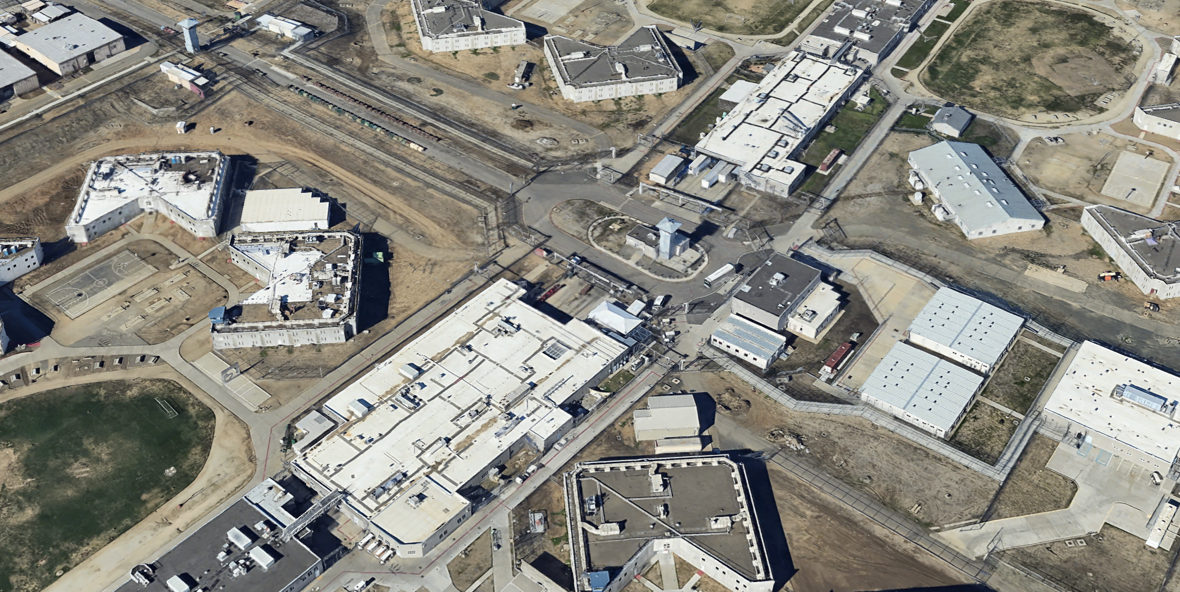 Former Vacaville correctional officer charged with smuggling weapons and  taking bribes - Local News Matters