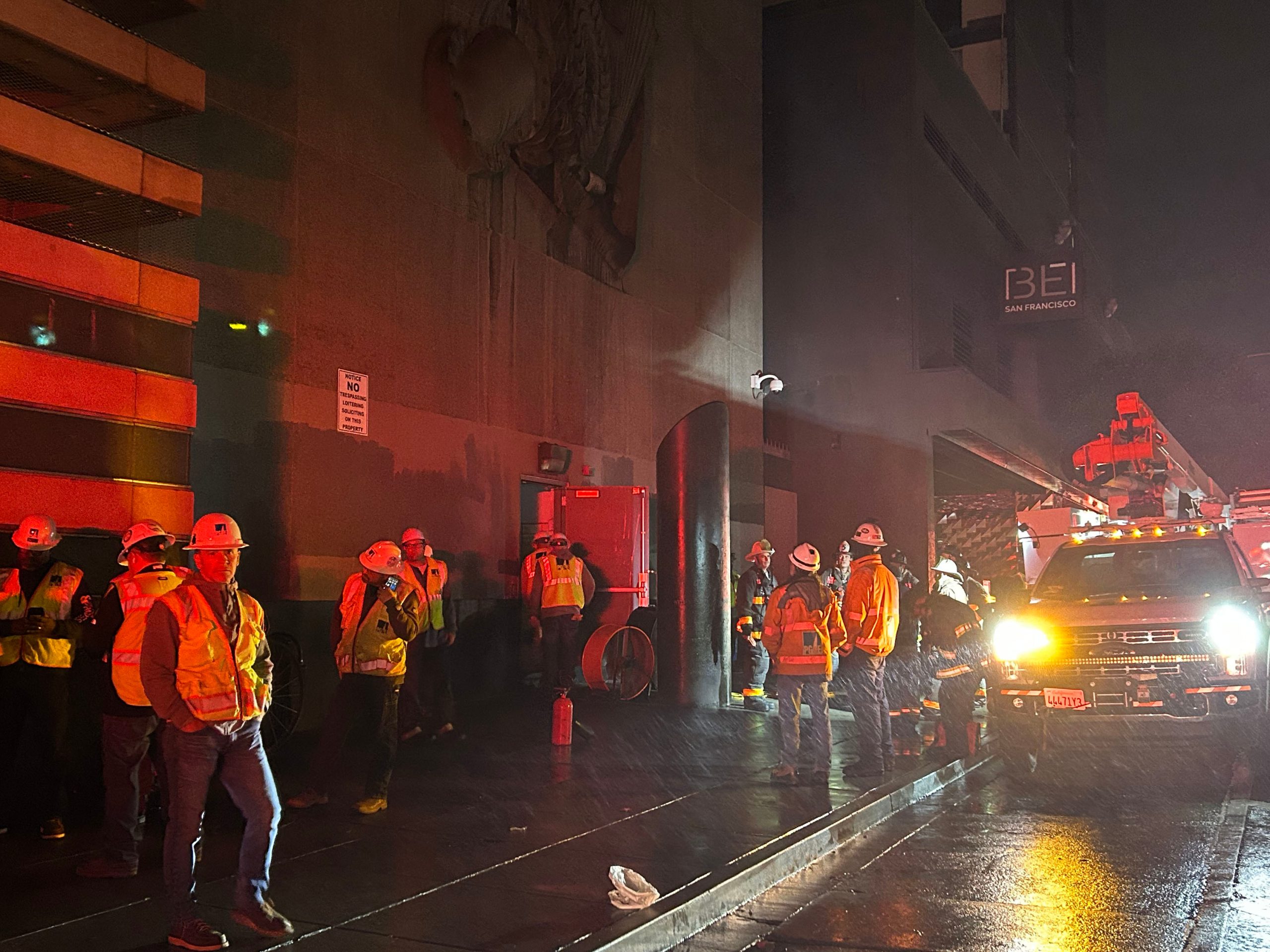 Thousands remain without power in San Francisco; city offices close ...