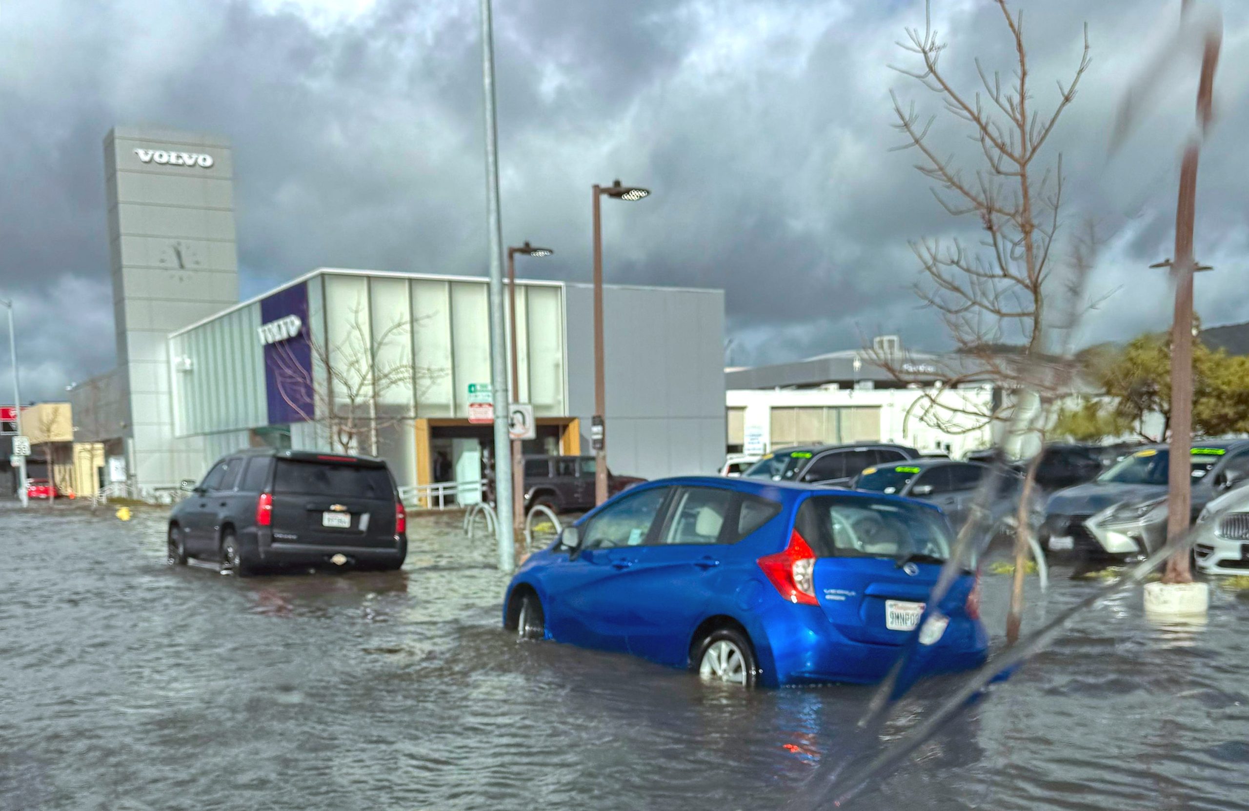 Adaptation ideas for sea level rise in San Rafael recall solutions from the past